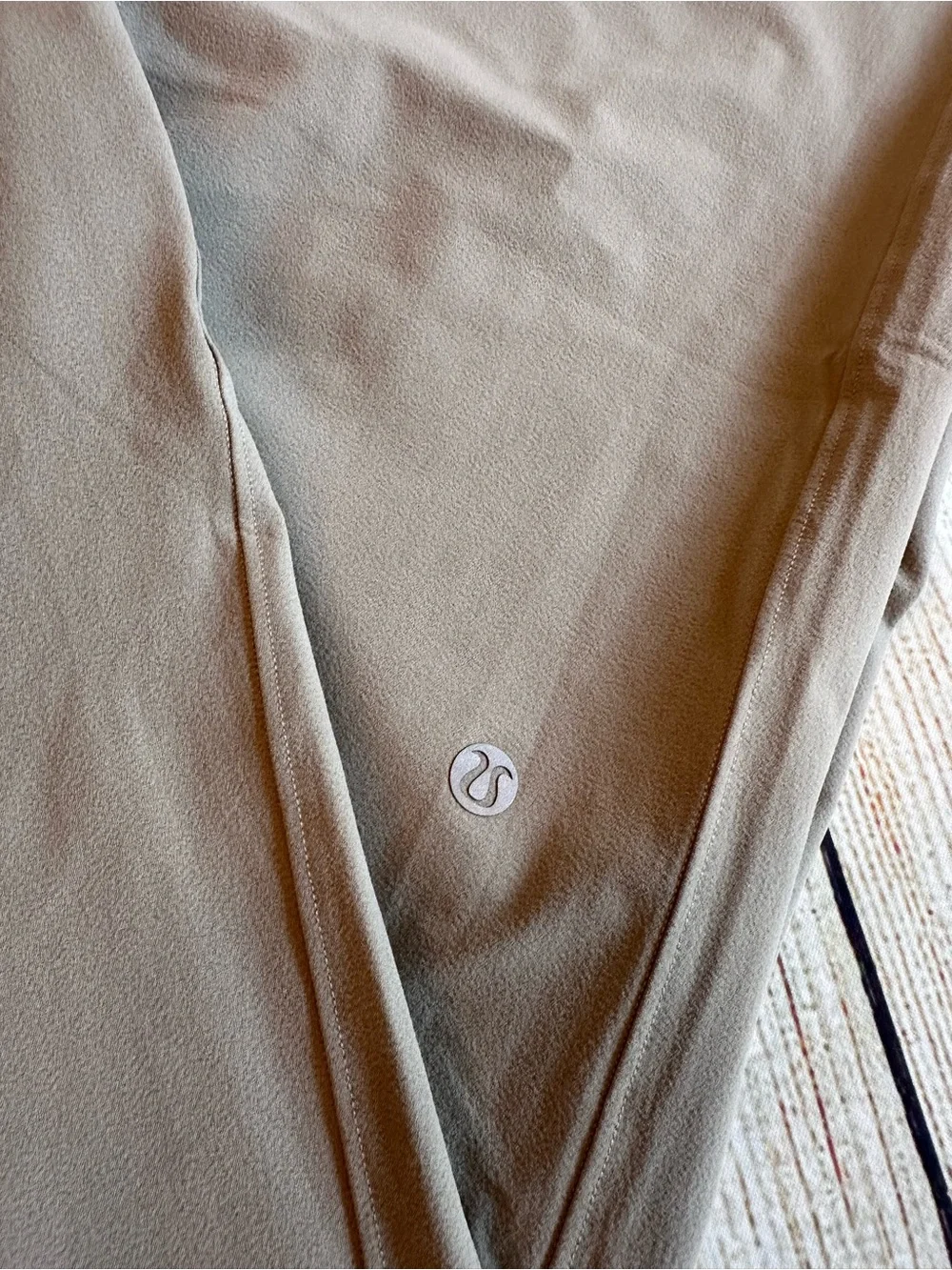 Lululemon Men’s Technical Stretch Pants Tan Khaki Drawstring Size L
